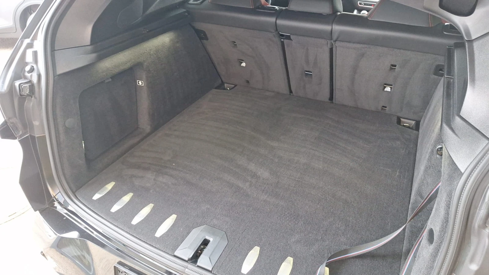 BMW XM Label Red  - изображение 9