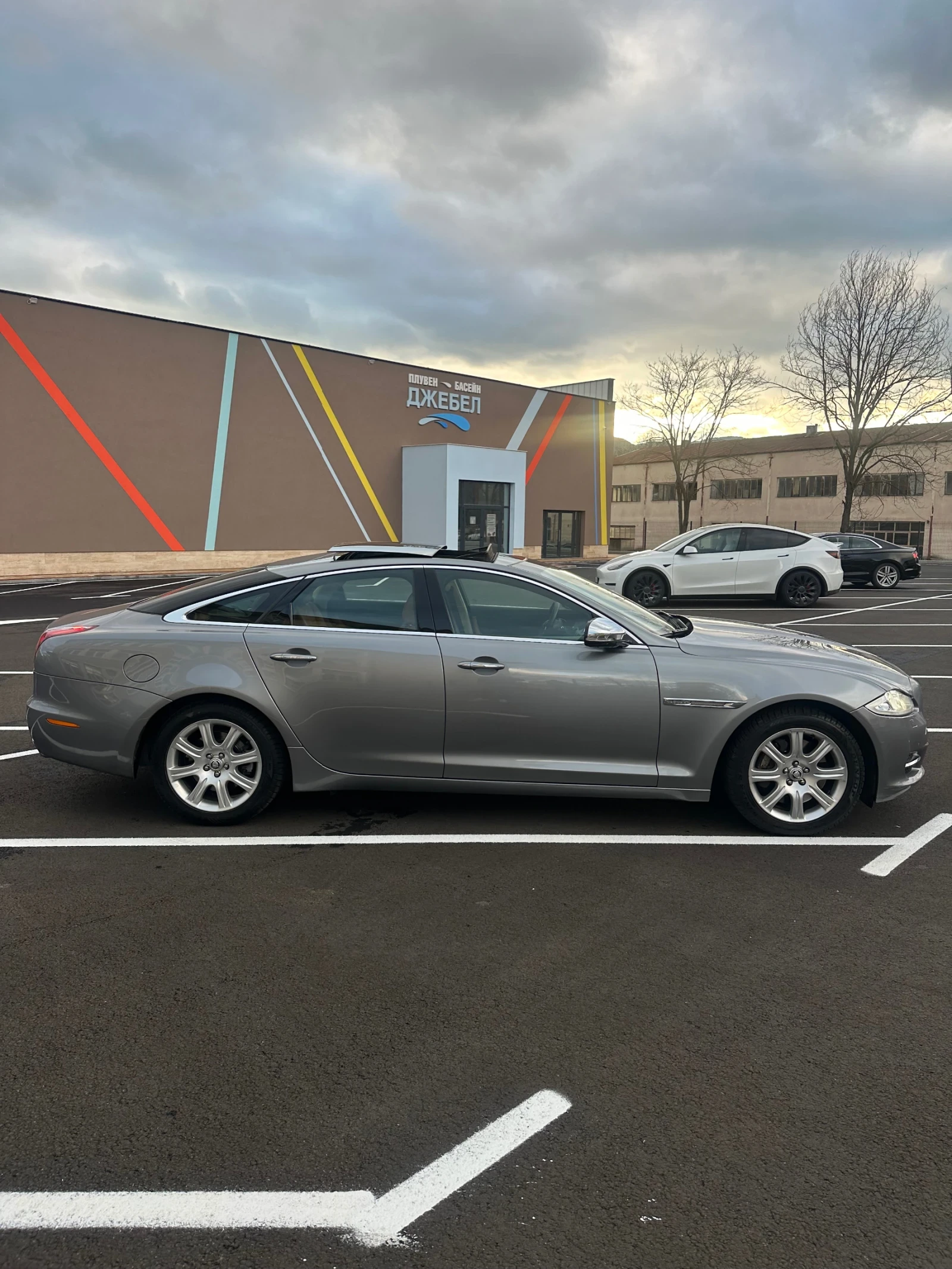 Jaguar Xj 3.0 Diesel / 275 Hp - Portfolio Luxury Edition - изображение 2