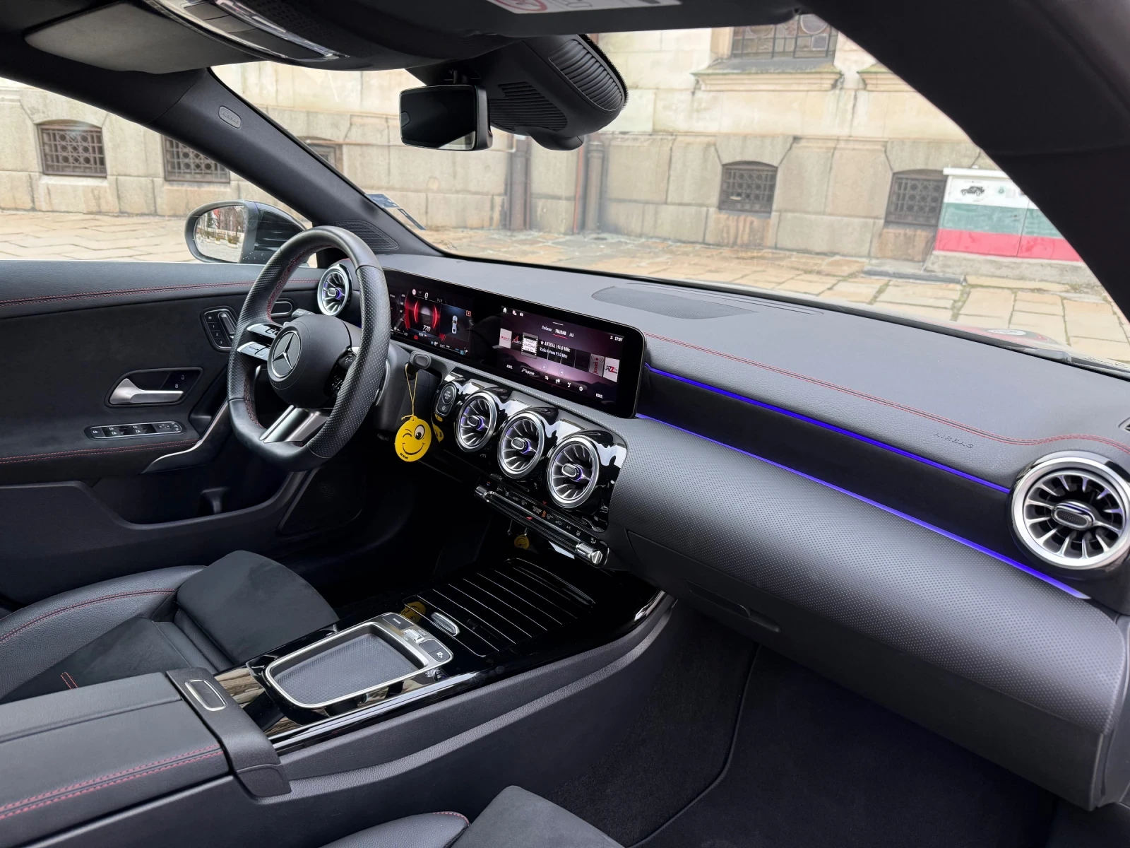 Mercedes-Benz CLA 200 AMG* Kamera* FaceLift* Гаранция-2028г - изображение 9