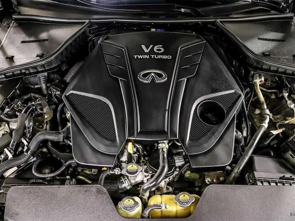 Infiniti Q * RED SPORT| LEASERETURN| CLEANCARFAX| 400HP| SUNR, снимка 17 - Автомобили и джипове - 53937831