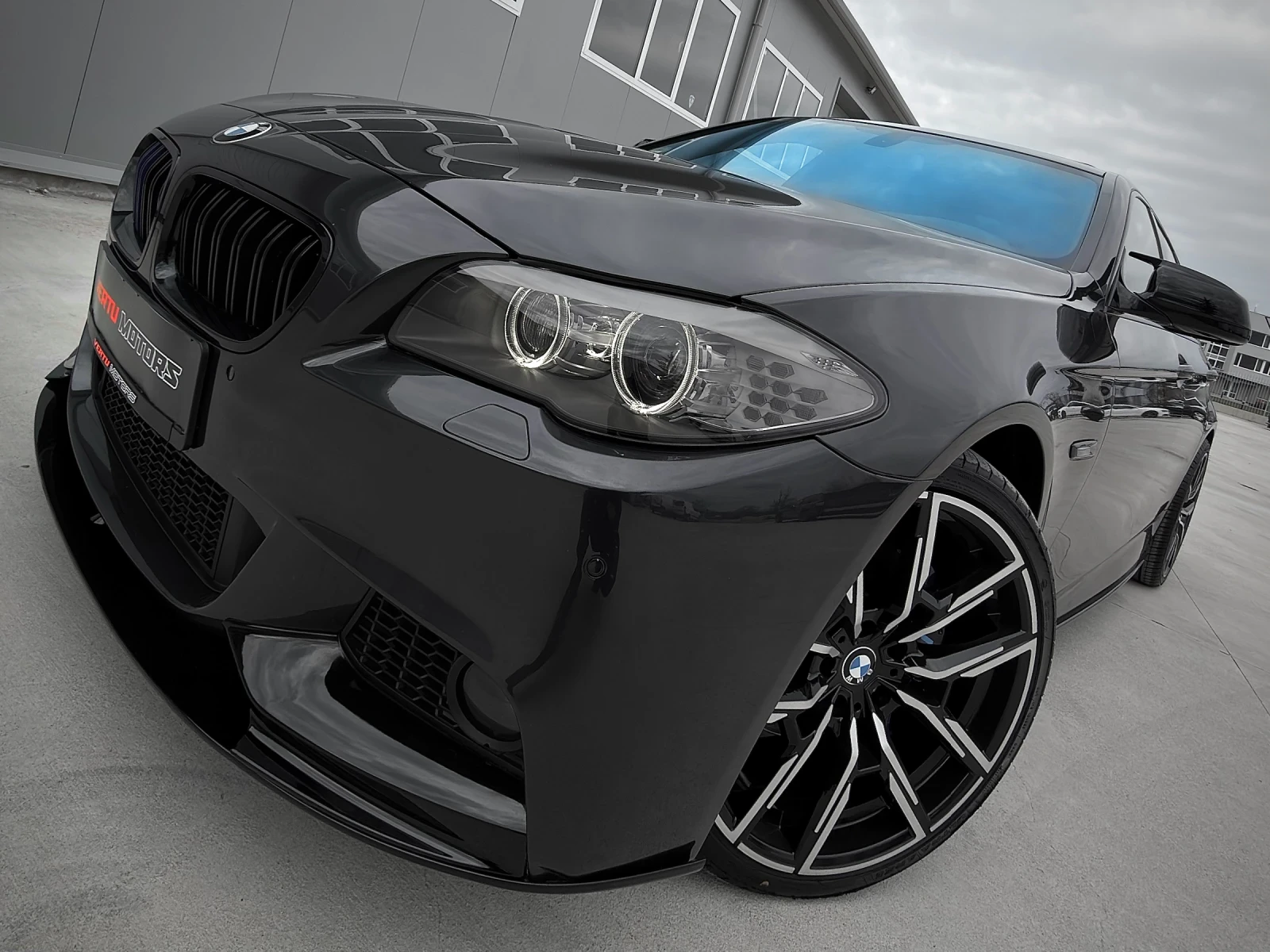 BMW 535 D/ M PERFORMANCE/ xDrive/ 3xTV/ AMBIENT/ Shadow, снимка 16 - Автомобили и джипове - 53965263