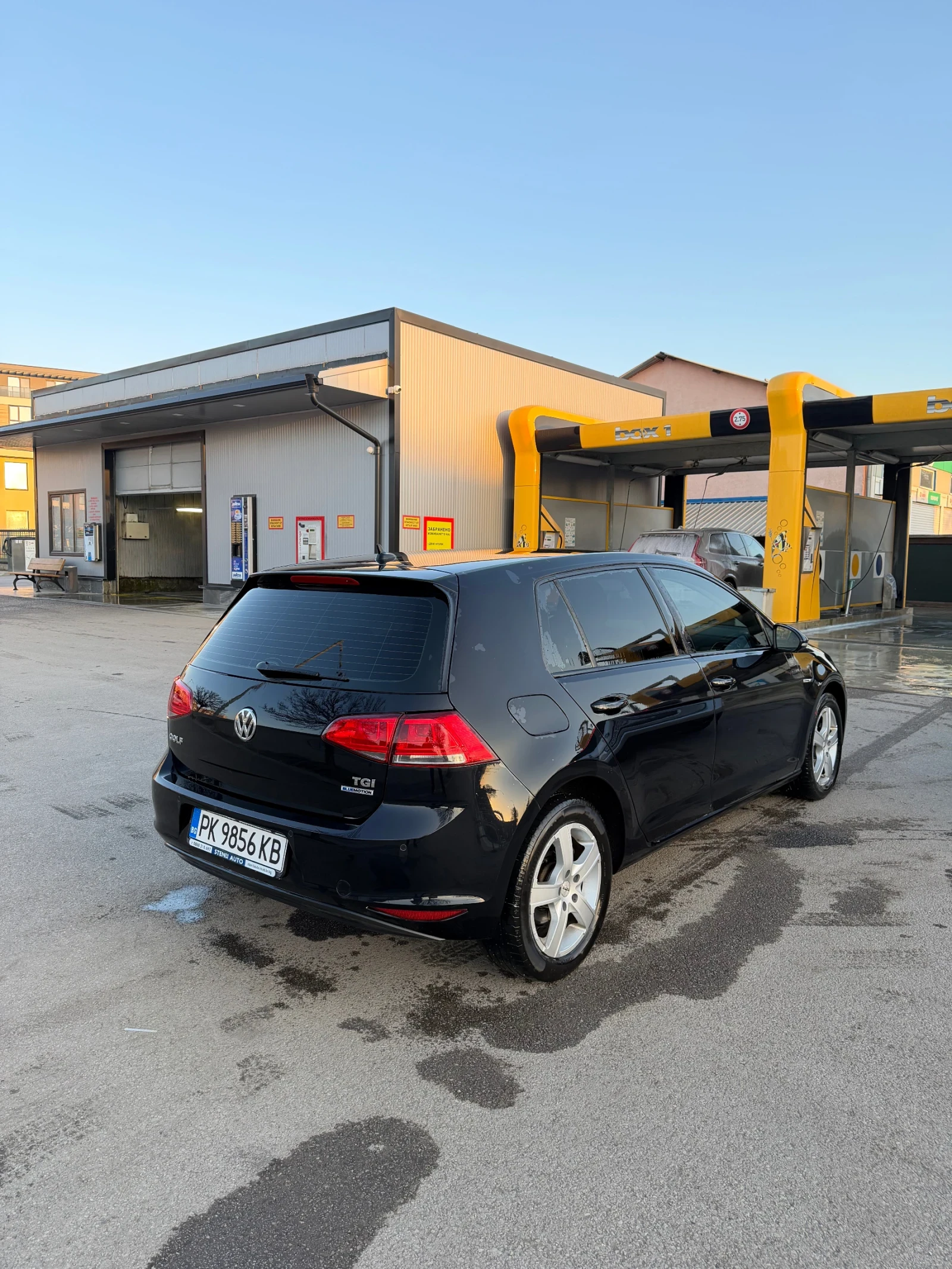 VW Golf, снимка 5 - Автомобили и джипове - 54026857