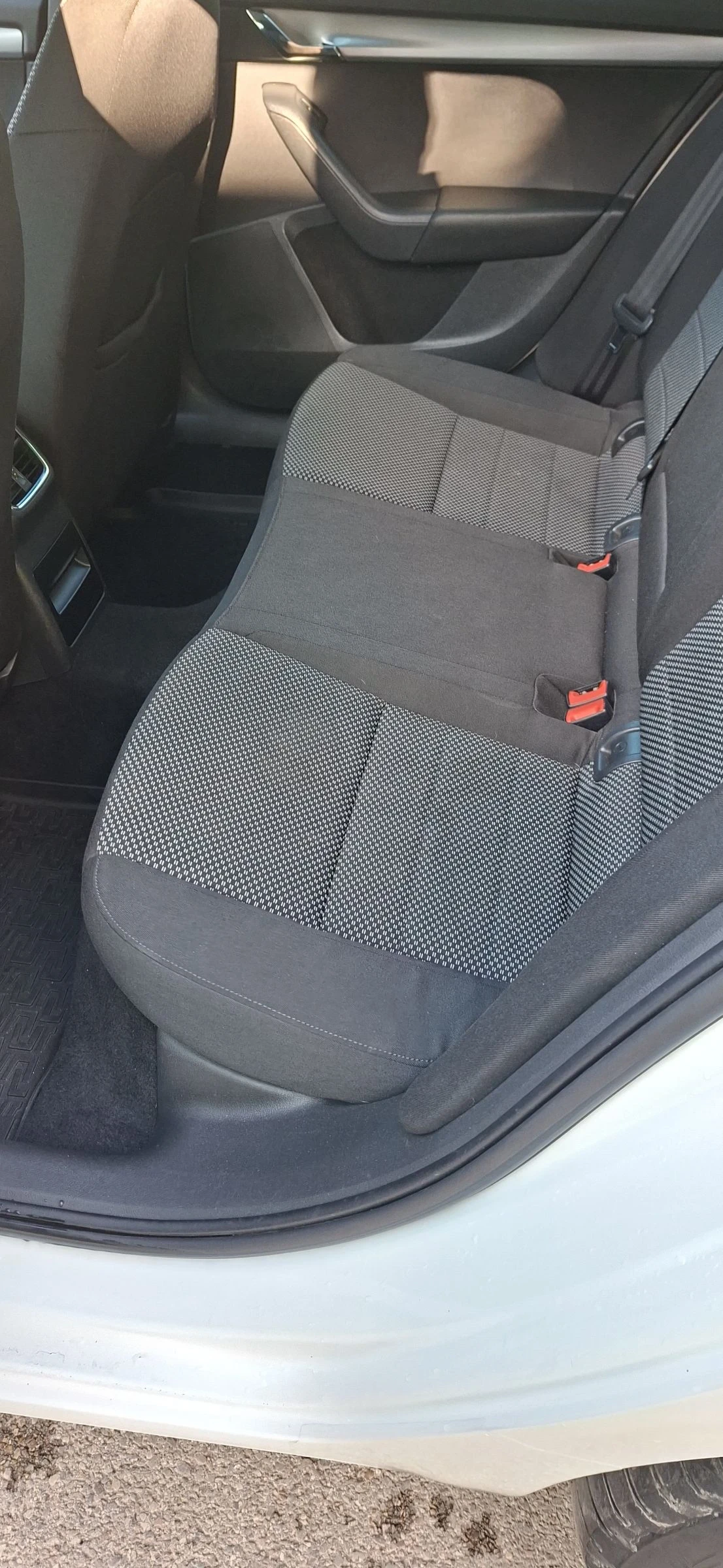 Skoda Octavia 2.0TDI 150к.с 6ск, снимка 12 - Автомобили и джипове - 54400836