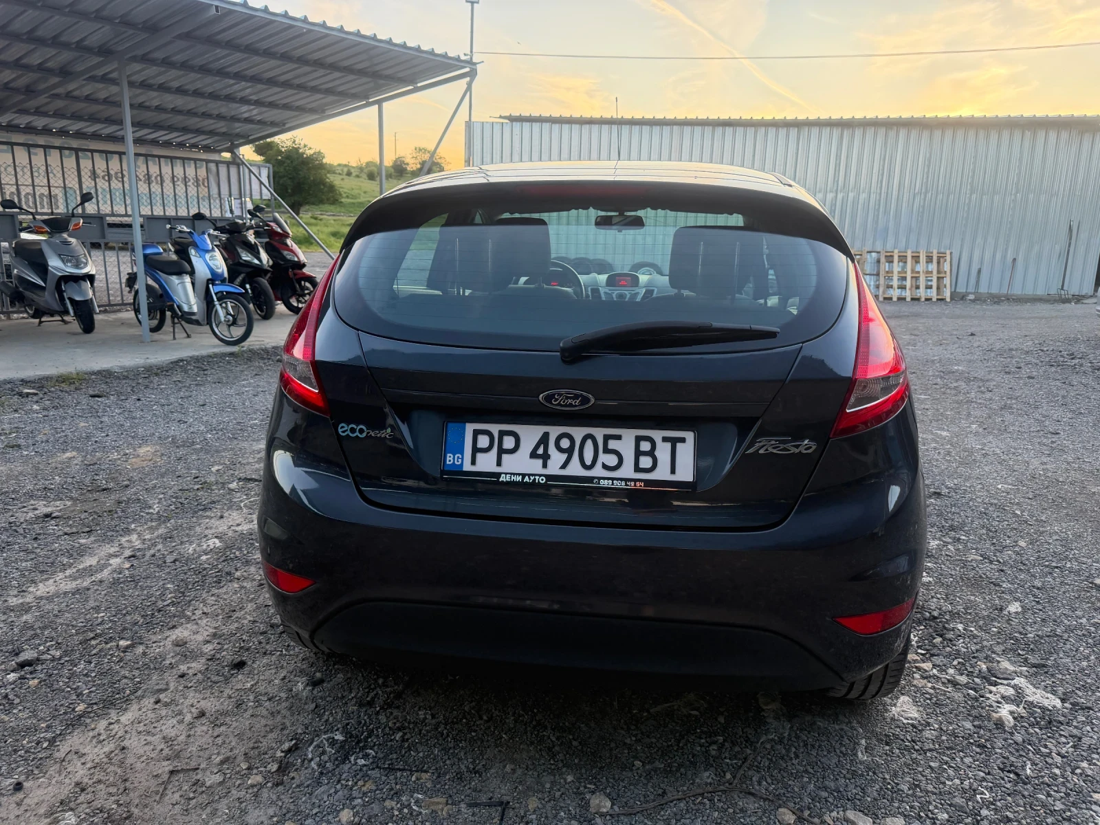 Ford Fiesta 1.6 tdci, снимка 7 - Автомобили и джипове - 54715710