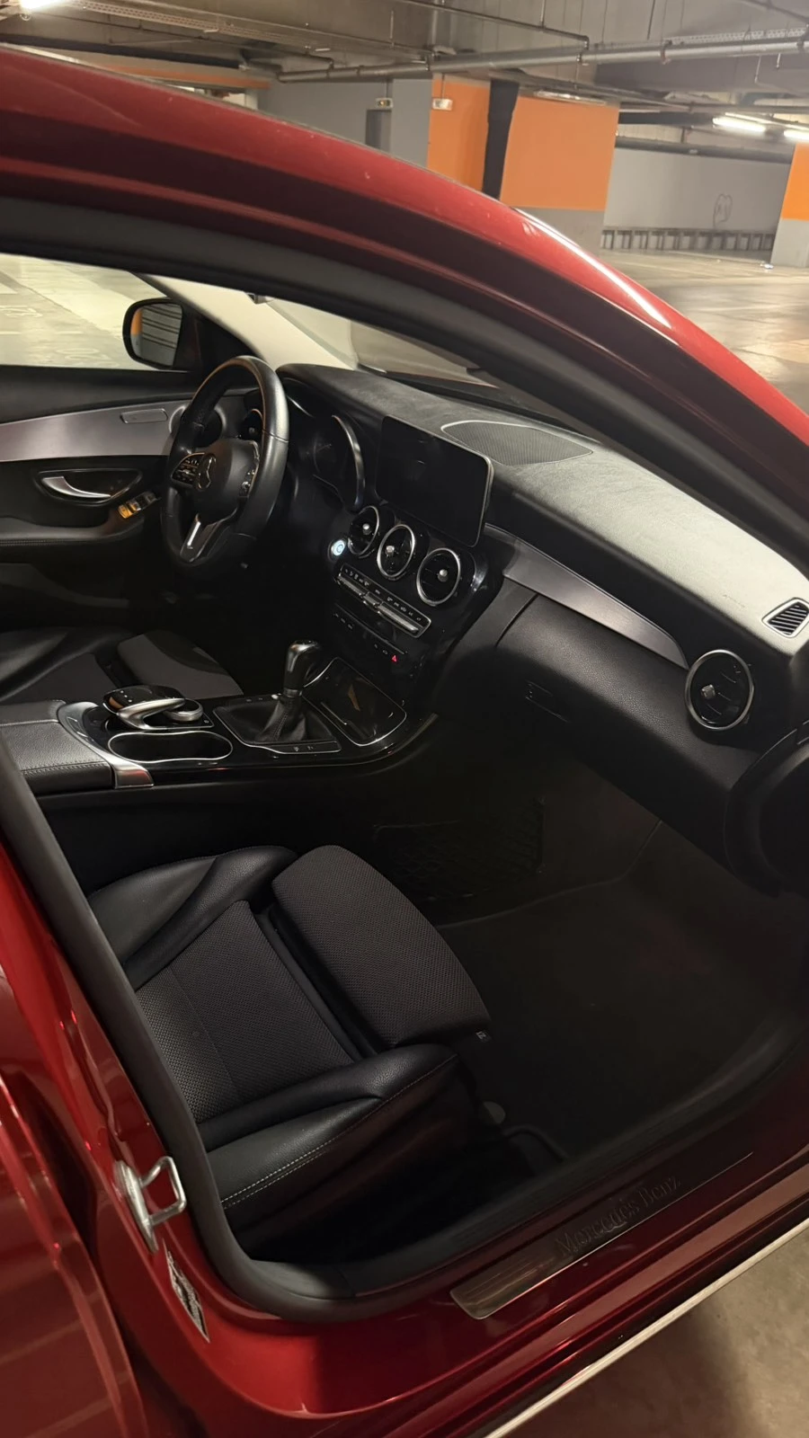 Mercedes-Benz C 200 Facelift, снимка 7 - Автомобили и джипове - 54722938