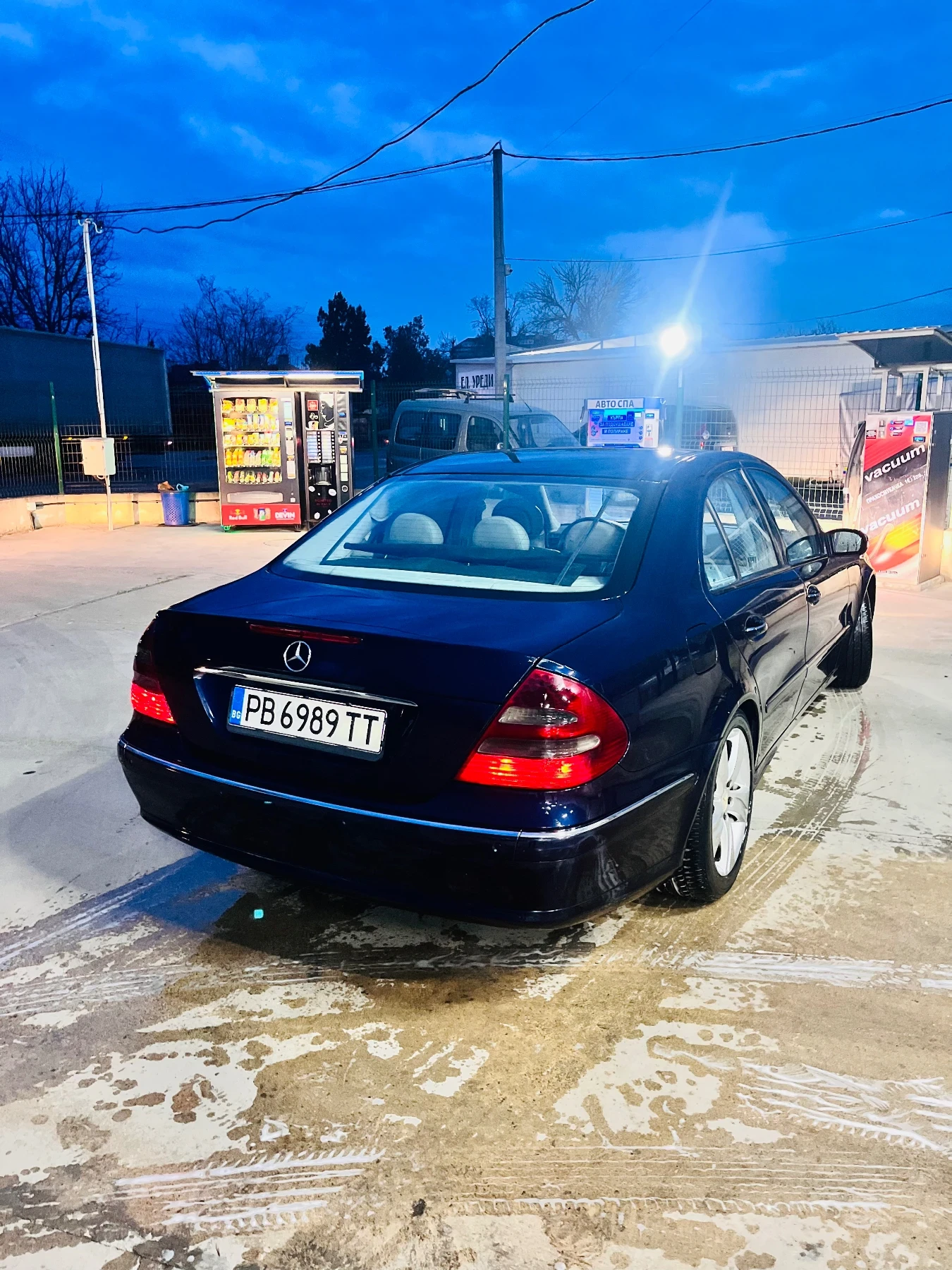 Mercedes-Benz E 400, снимка 4 - Автомобили и джипове - 55045989