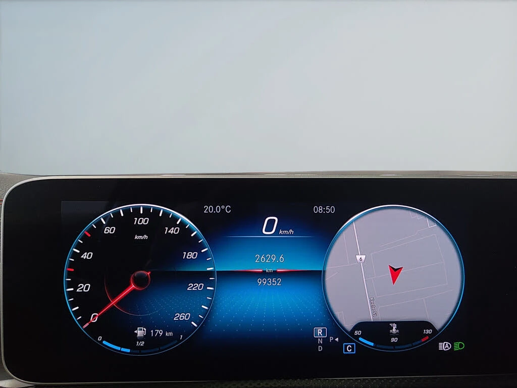 Mercedes-Benz CLA 250 4MATIC* AMG* DISTRONIC* ПАНОРАМА* 360 КАМЕРИ, снимка 11 - Автомобили и джипове - 55302056