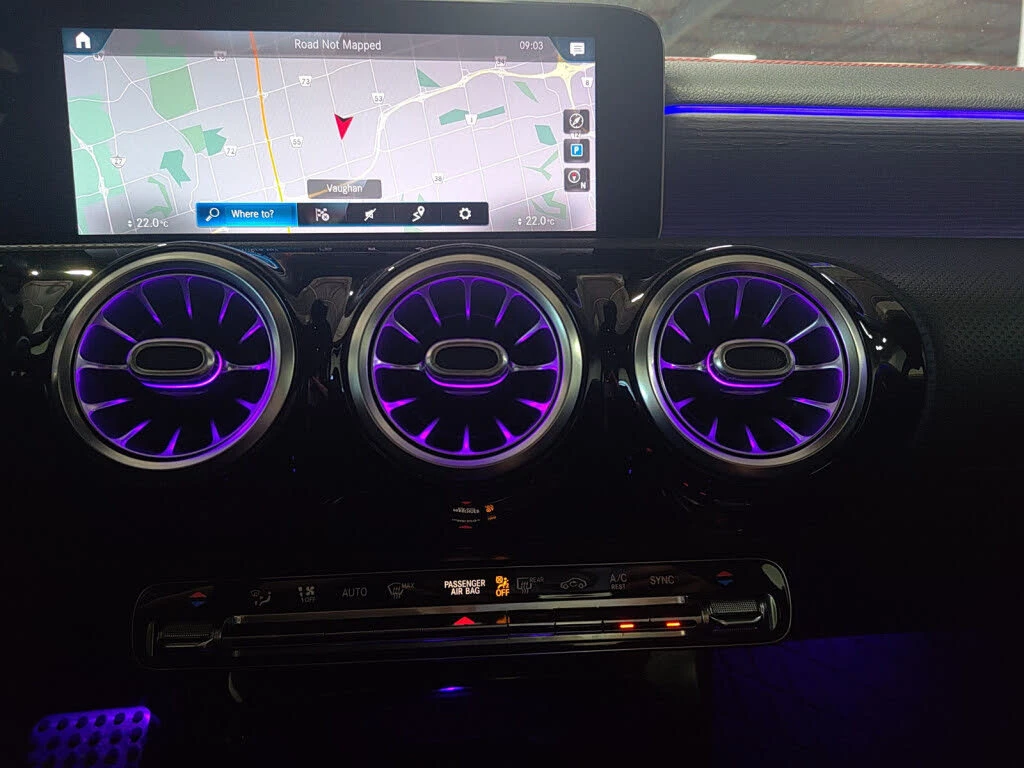 Mercedes-Benz CLA 250 4MATIC* AMG* DISTRONIC* ПАНОРАМА* 360 КАМЕРИ, снимка 14 - Автомобили и джипове - 55302056