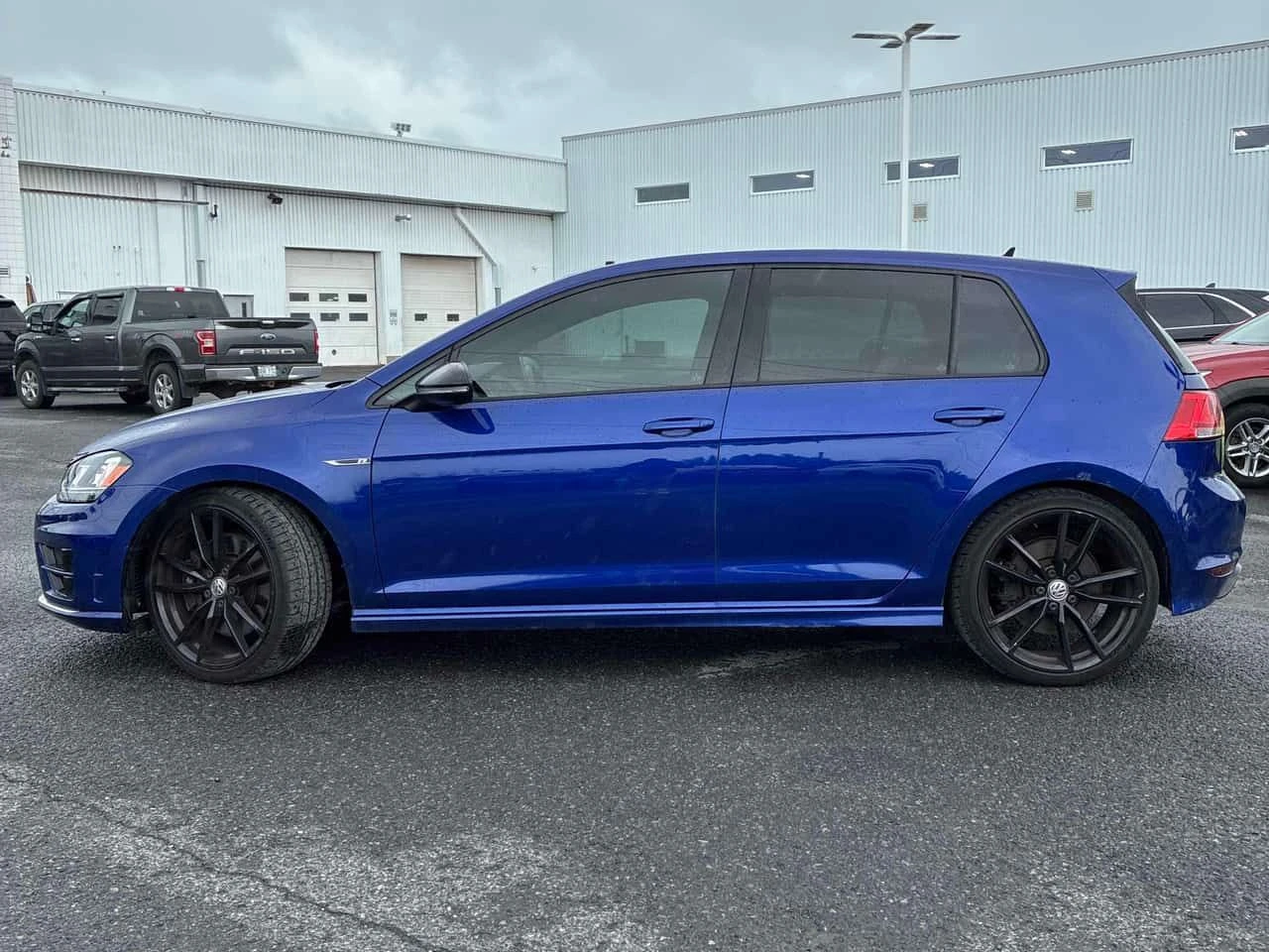 VW Golf 5dr HB DSG | CARFAX | АВТОКРЕДИТ БЕЗ ПЪРВОНАЧАЛНА , снимка 3 - Автомобили и джипове - 55397025