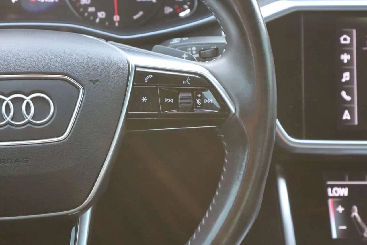 Audi A6 * PROGRESSIV S LINE | NO ACCIDENT | 55 TFSI | 3.0T, снимка 17 - Автомобили и джипове - 55421607