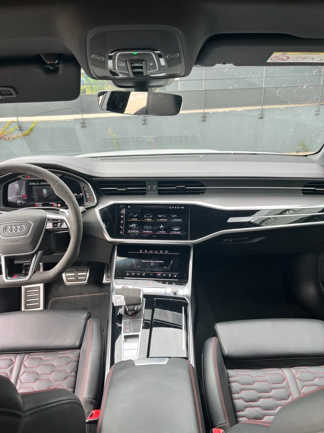 Audi Rs6 Ceramic HUD 360 22  Pano Alcantara, снимка 10 - Автомобили и джипове - 55704415