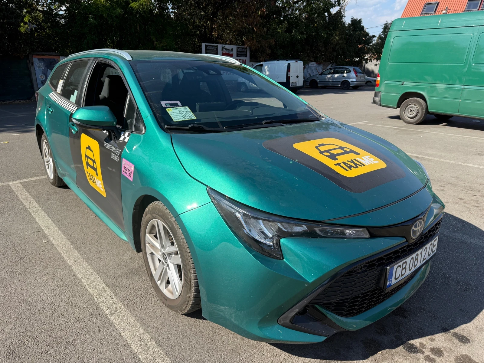 Toyota Corolla 1.8 хибрид с газова уредба, снимка 6 - Автомобили и джипове - 56130744