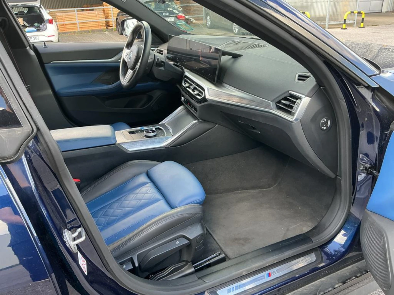 BMW i4 M 50 xDrive, снимка 9 - Автомобили и джипове - 56461136