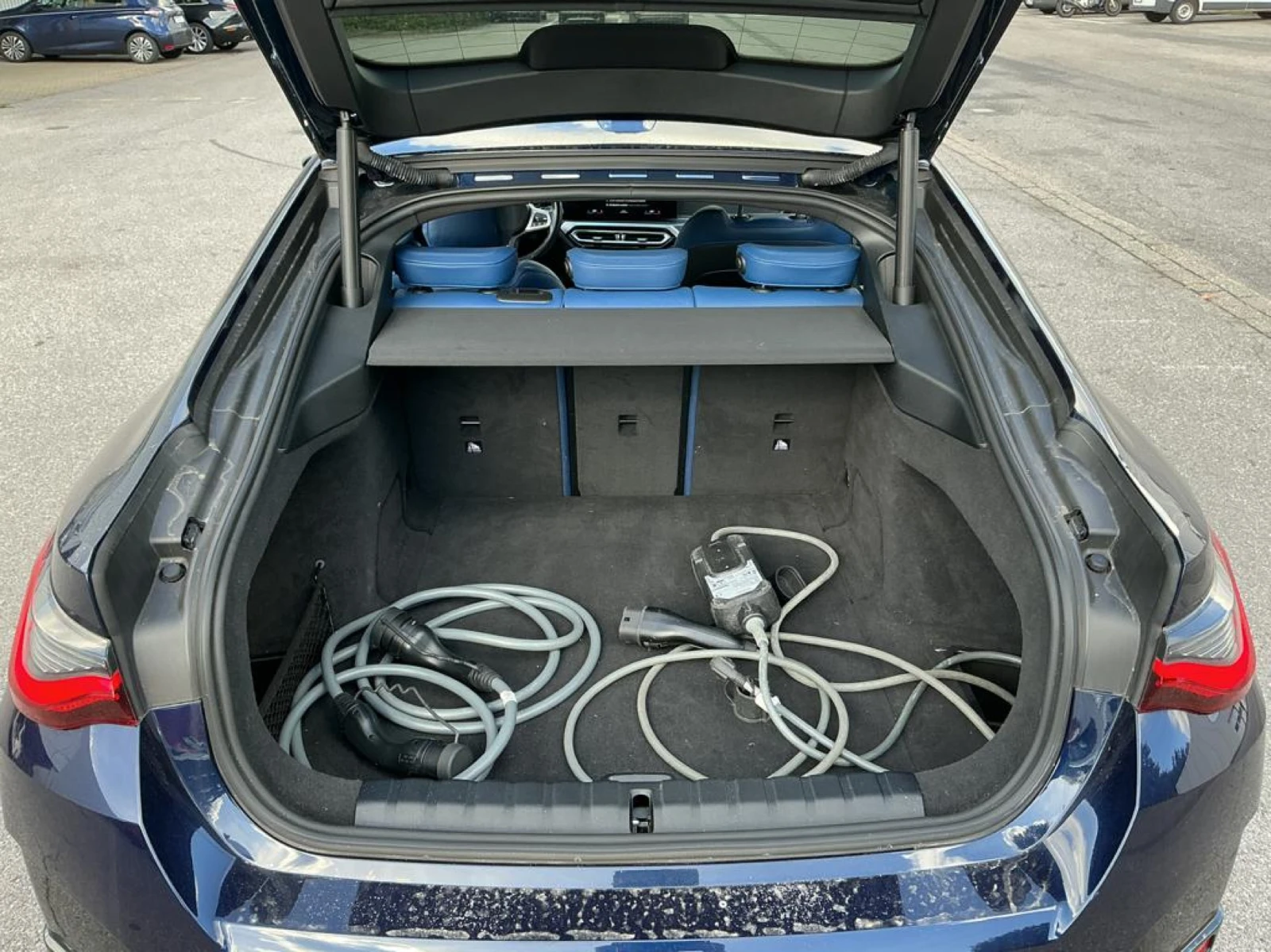 BMW i4 M 50 xDrive, снимка 11 - Автомобили и джипове - 56461136