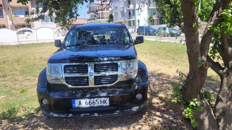 Dodge Nitro, снимка 1 - Автомобили и джипове - 48494258