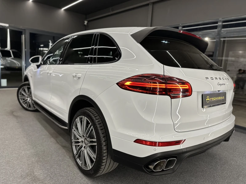 Porsche Cayenne Подгрев* Обдух* Keyless* Bose* Лизинг, снимка 3 - Автомобили и джипове - 50798410