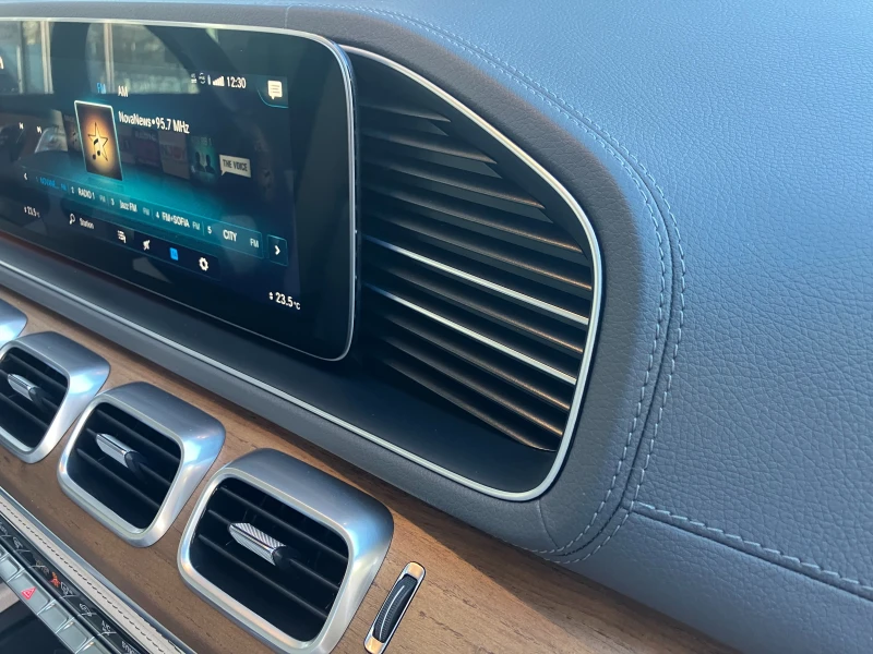 Mercedes-Benz GLE 350 d 4MATIC AMG Германия ВЪЗДУШНО, снимка 17 - Автомобили и джипове - 52525573