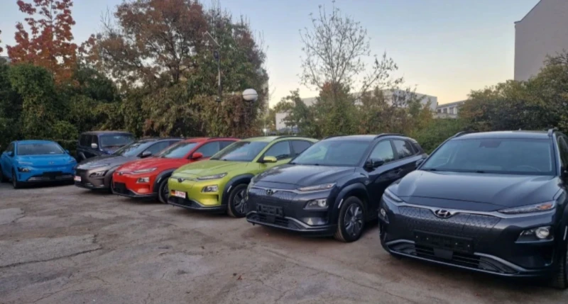 Hyundai Kona 64KWh/ЗАВЕРЕНА СЕРВИЗНА КНИЖКА/SOH100% - 38150 лв. - 80036750 | Car24.bg