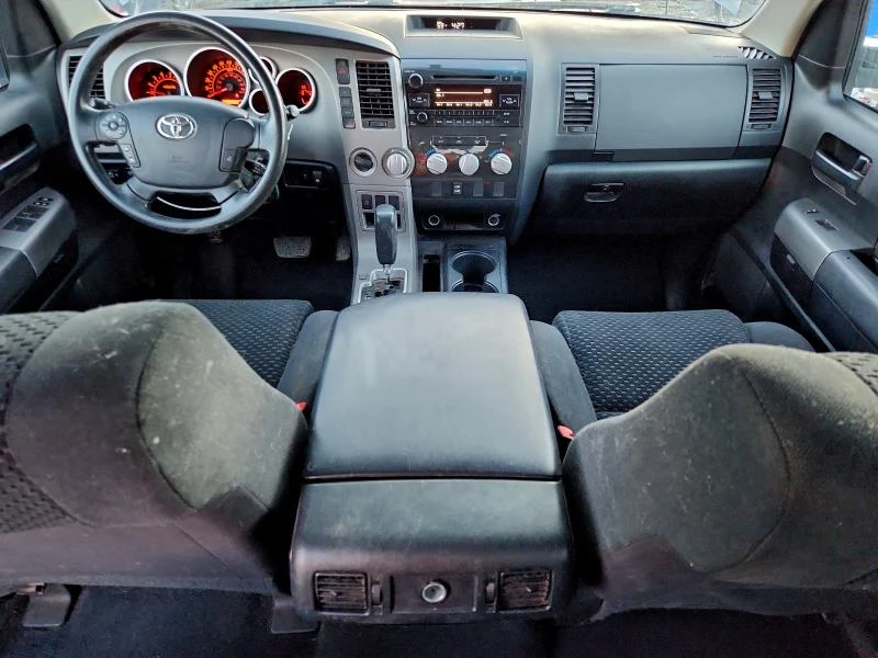 Toyota Tundra 5.7L 8 4x4 w/Rear Wheel Drv - изображение 10