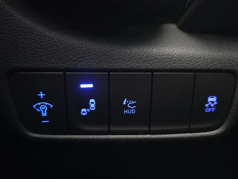 Hyundai Kona 1.6 TURBO 2WD FLUX PREMIUM SPECIAL, снимка 17 - Автомобили и джипове - 55217775