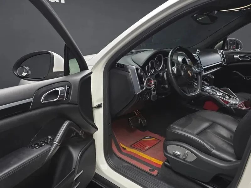 Porsche Cayenne, снимка 10 - Автомобили и джипове - 56724032