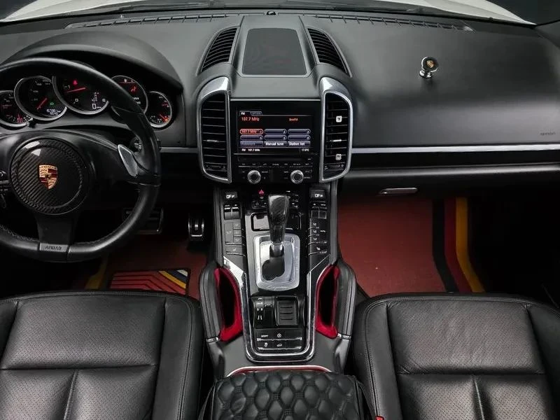 Porsche Cayenne, снимка 7 - Автомобили и джипове - 56724032