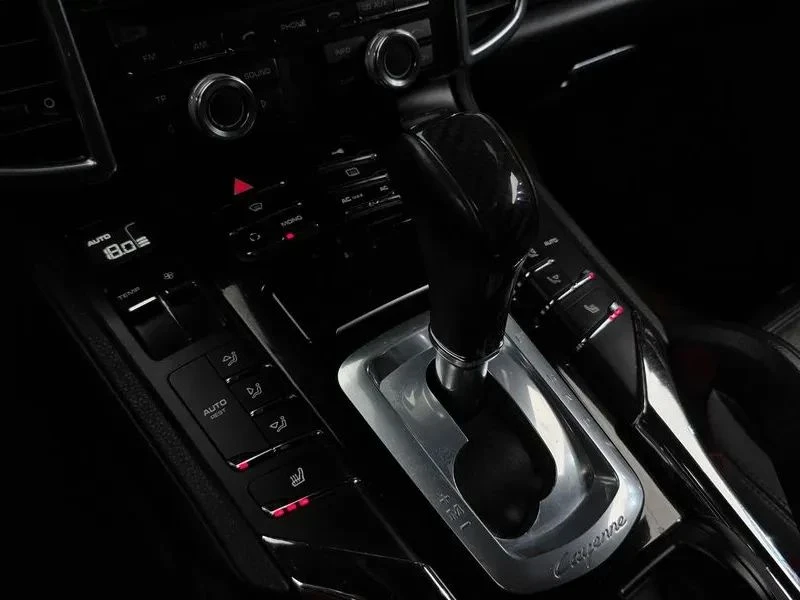 Porsche Cayenne, снимка 9 - Автомобили и джипове - 56724032