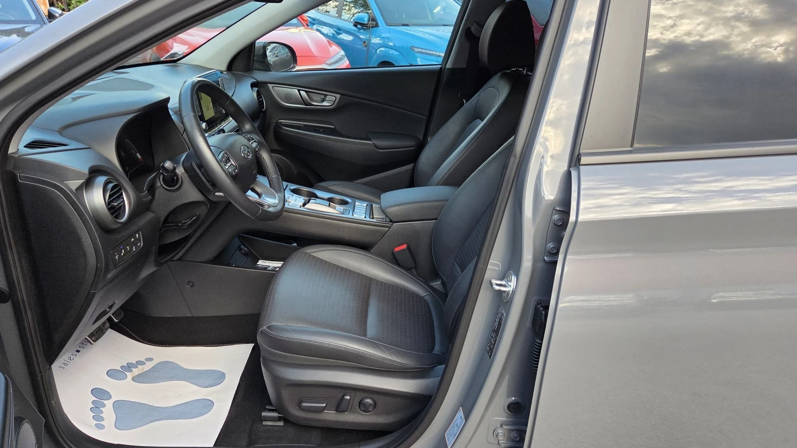 Hyundai Kona 64KWh/ЗАВЕРЕНА СЕРВИЗНА КНИЖКА/SOH100% - изображение 7