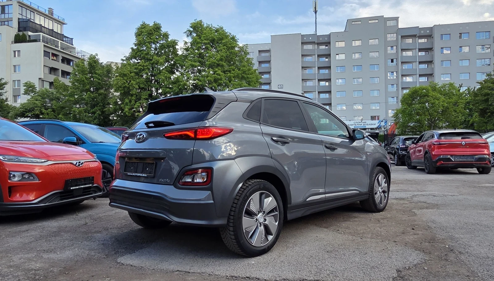 Hyundai Kona 64KWh/ЗАВЕРЕНА СЕРВИЗНА КНИЖКА/SOH100% - изображение 3