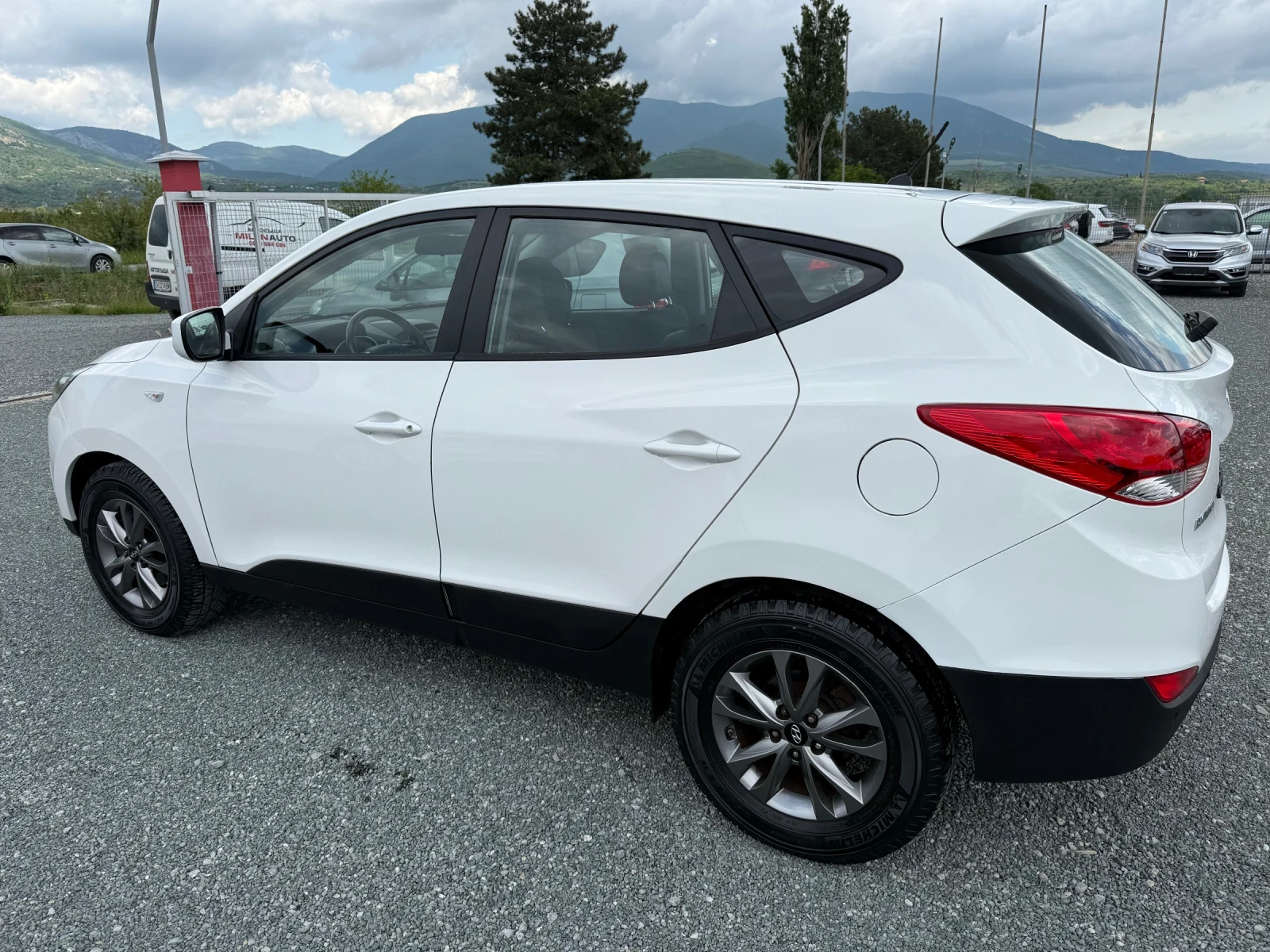 Hyundai IX35 (KATO НОВА) - изображение 9