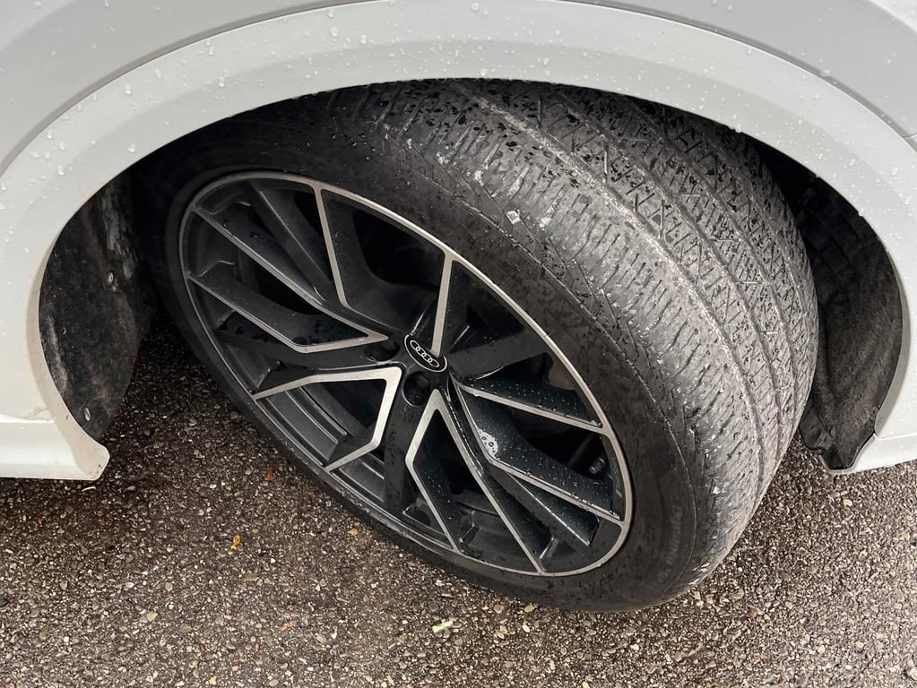 Audi SQ8 * 4.0 TFSI quattro * CARFAX *    | Mobile.bg   7