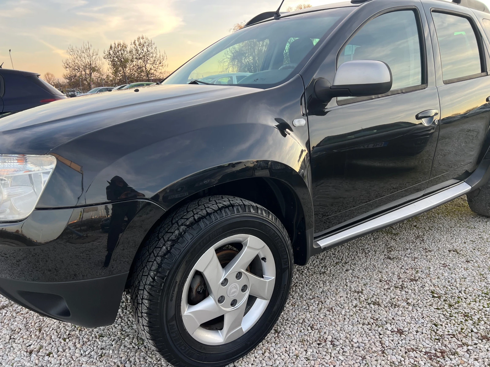 Dacia Duster 1.6i - изображение 3