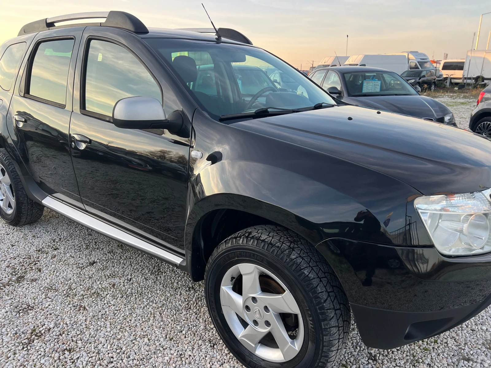 Dacia Duster 1.6i - изображение 2