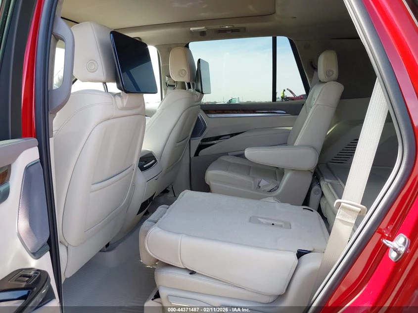 Cadillac Escalade 6.2L V-8 DI, VVT, 420HP 4X4 Drive | Mobile.bg � ����������� 8