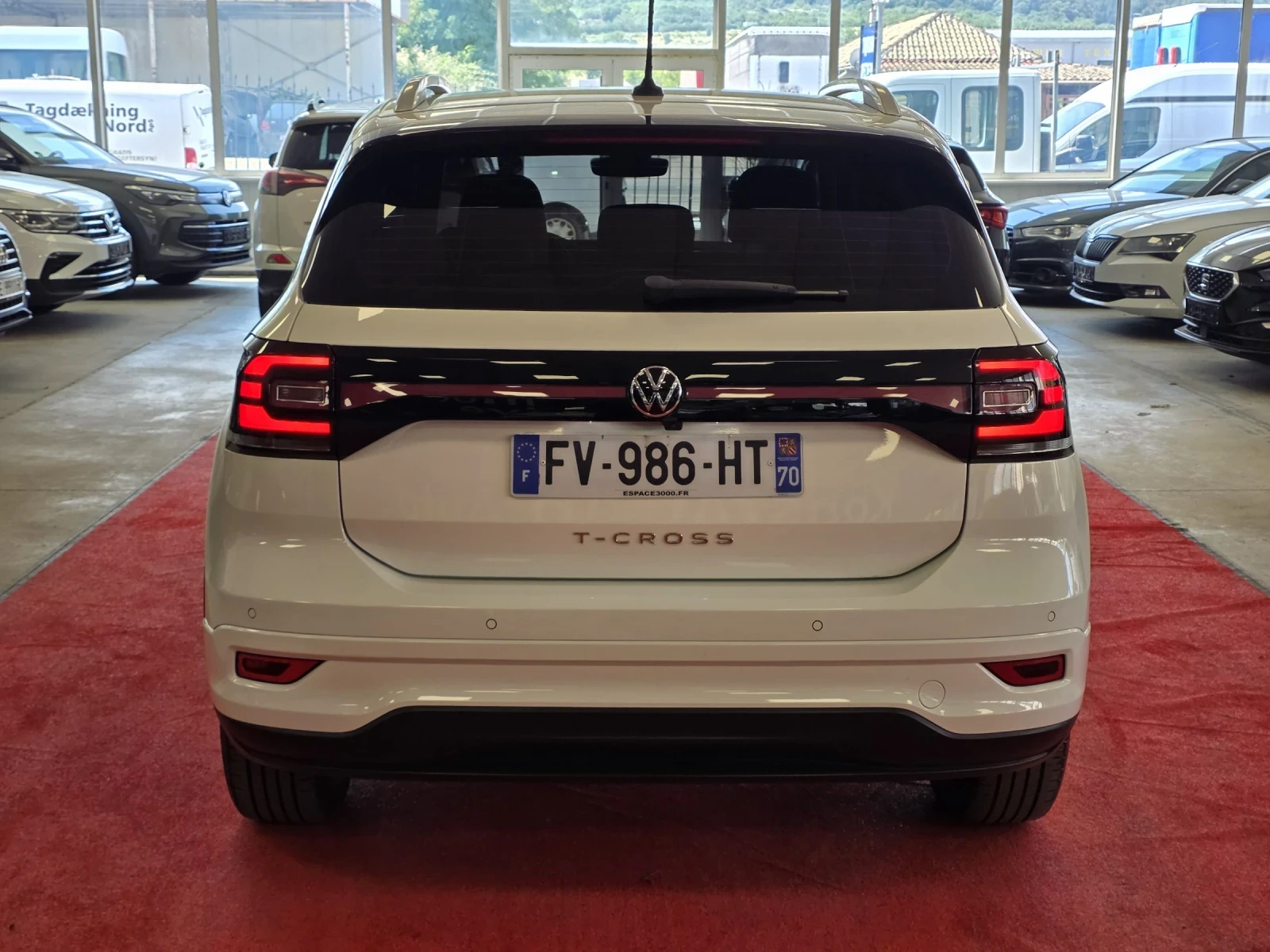 VW T-Cross 1.0 TSI 116hp | DSG7 | LED | Camera | Mobile.bg � ����������� 5