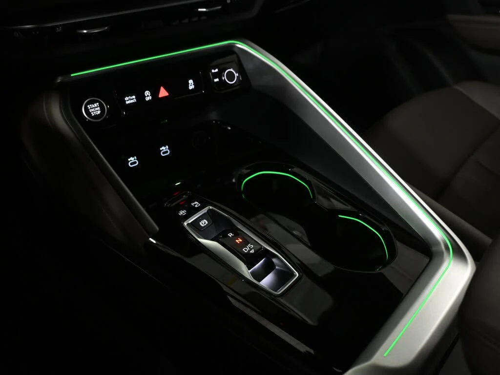Audi Q5 40 TFSI | 360 | Bang&O| HeadsUP| Ambient, снимка 15 - Автомобили и джипове - 55436642
