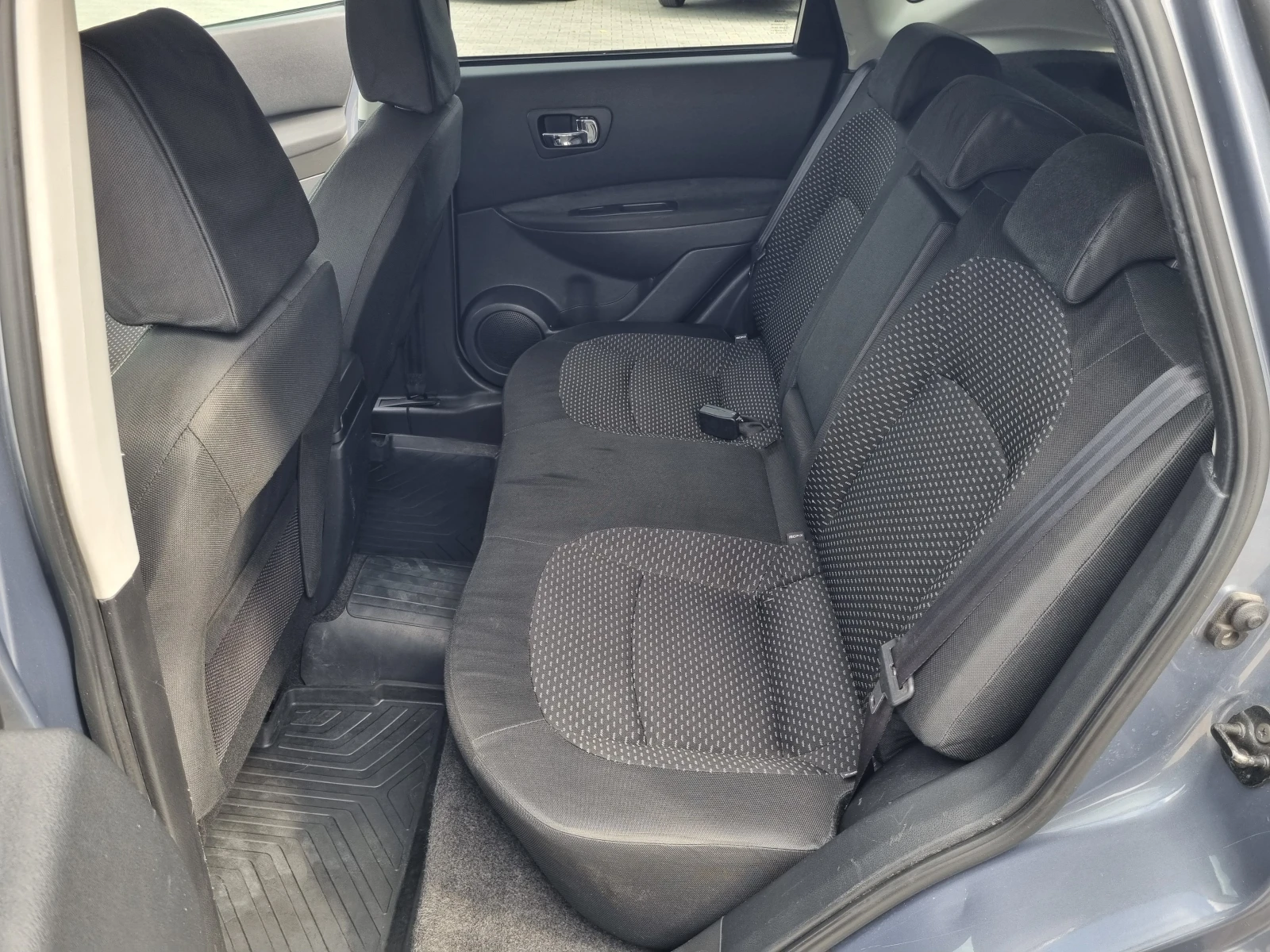 Nissan Qashqai 2.0DCi-150ps 4x4 ��������, ����, �������� | Mobile.bg � ����������� 11
