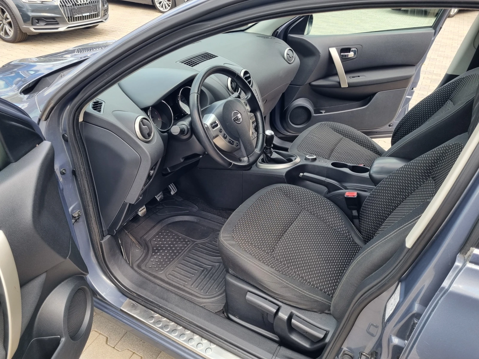 Nissan Qashqai 2.0DCi-150ps 4x4 ��������, ����, �������� | Mobile.bg � ����������� 7