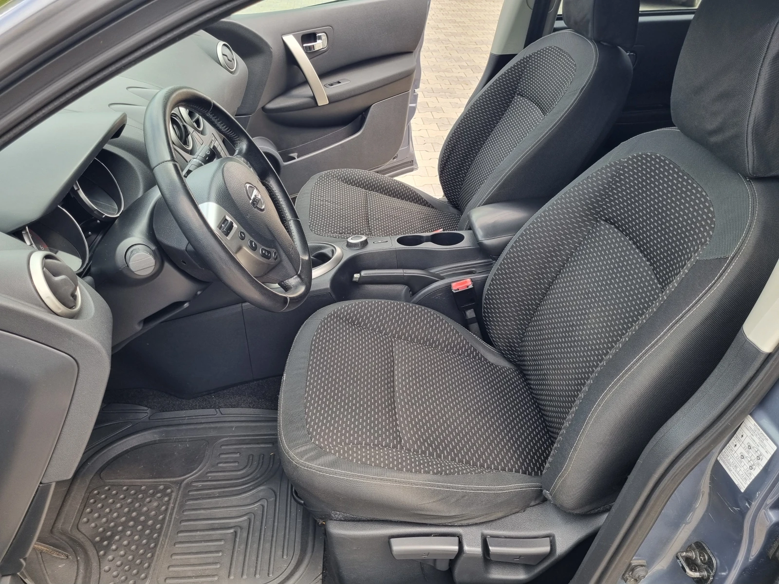 Nissan Qashqai 2.0DCi-150ps 4x4 ��������, ����, �������� | Mobile.bg � ����������� 8