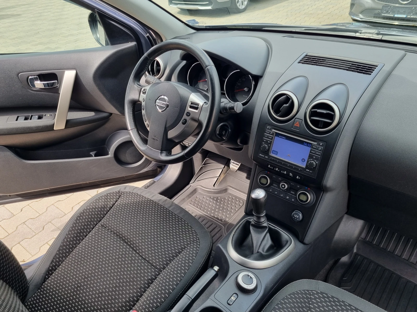 Nissan Qashqai 2.0DCi-150ps 4x4 ��������, ����, �������� | Mobile.bg � ����������� 12