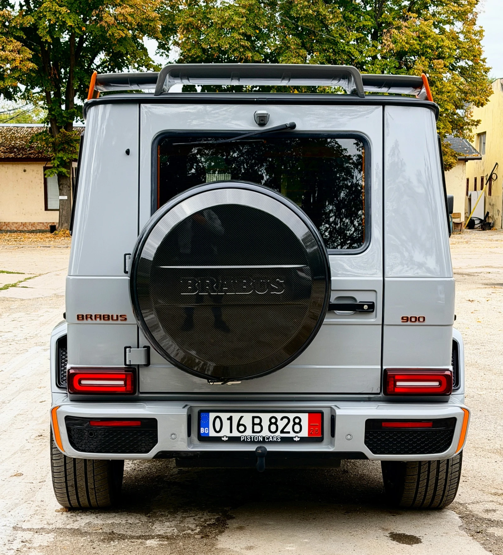 Mercedes-Benz G 63 AMG Brabus body kit Big Screen | Mobile.bg � ����������� 2