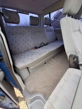 VW T4 2.5 ТДИ, 102 КОНЯ .НОВ ВНОС ОТ ШВЕЙЦАРИЯ ДОКАРАН Н, снимка 9