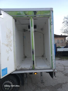 Iveco 35s11 Дейли хладилен, снимка 8 — Bazar.bg Iveco 35s11 Дейли хладилен, снимка 8
