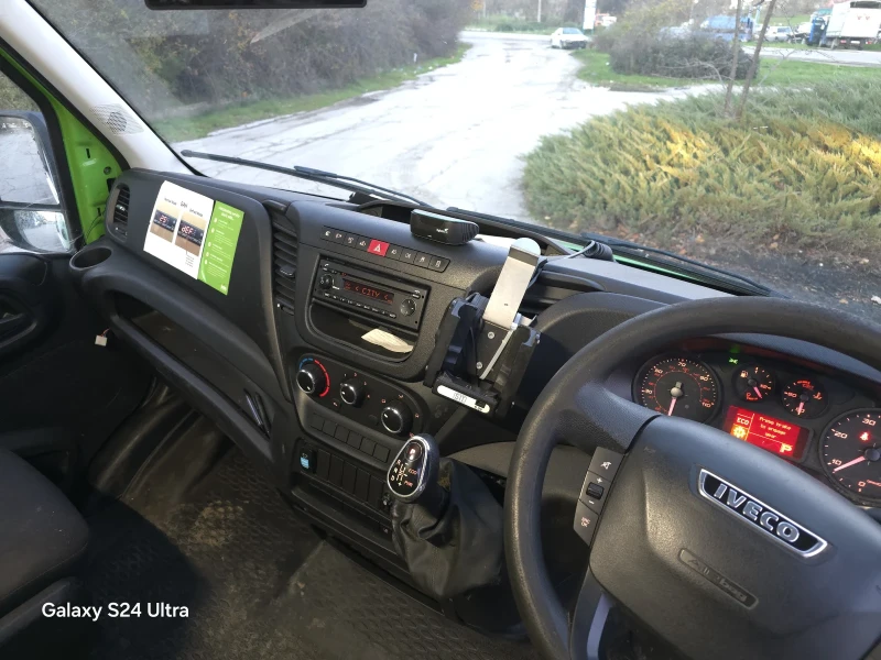 Iveco 35s11 Дейли хладилен, снимка 3 - Бусове и автобуси - 53033897