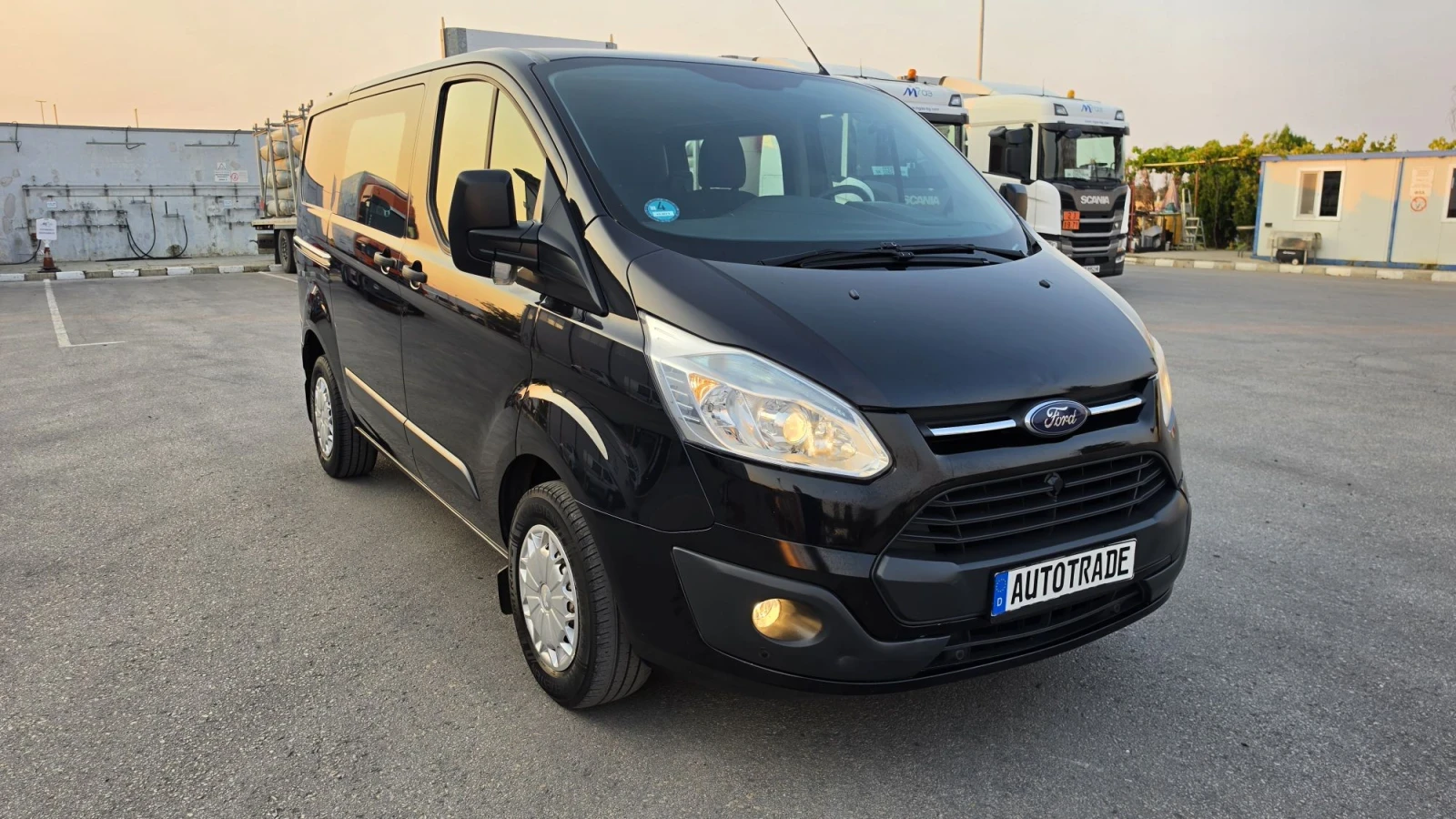 Ford Transit Custom, снимка 3 - Бусове и автобуси - 56184813