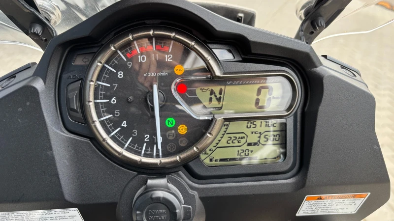 Suzuki V-strom DL 1000 A, снимка 17 - Мотоциклети и мототехника - 52032315