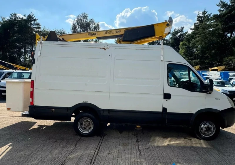 Автовишка Iveco Daily, снимка 7 - Индустриална техника - 52522535