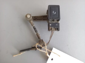 Датчик окачване преден ляв Рейндж Ровър Спорт,Дискавъри 3 2.7д 