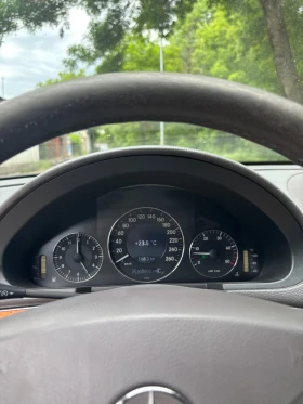 Mercedes-Benz E 280, снимка 6