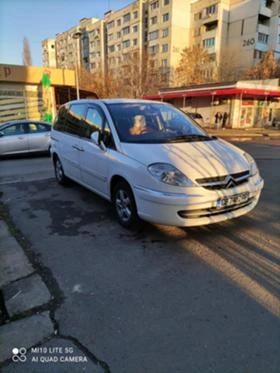  Citroen C8